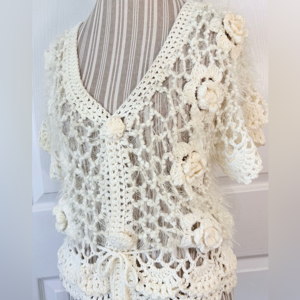 Vintage Sparkly 3D Crochet Flower cardigan Top Size Medium